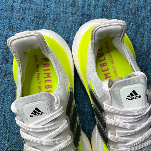 Adidas Ultraboost 21 Sneakers in Solar Yellow Black White - Picture 5 of 10
